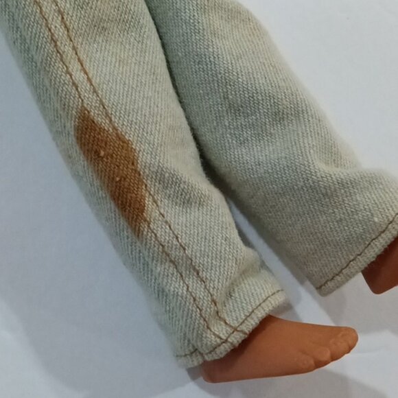 1990 NKOTB Hasbro 'Hangin' Loose Joe' New Kids on Block Barbie Doll - Picture 5 of 5